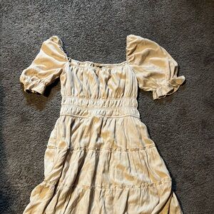 Elegant Cream Puff Sleeve Dress